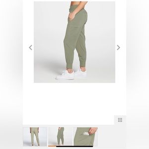 CALIA Women’s Truelight Cargo Pocket Jogger in Smudge Sage - Sz L